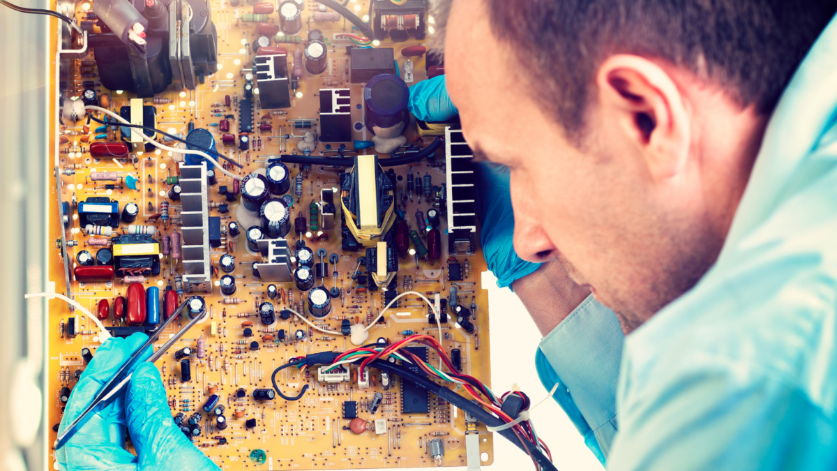 Ingénieur en électronique