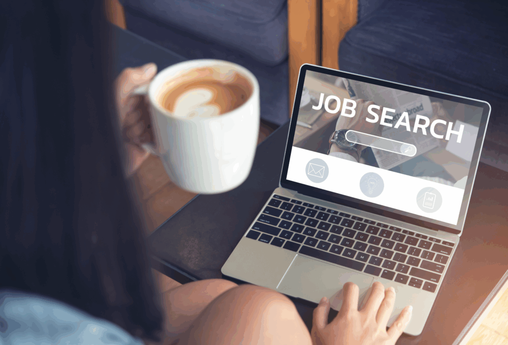 Une recherche d'emploi implique d'adapter sa posture de candidat pour convaincre le recruteur