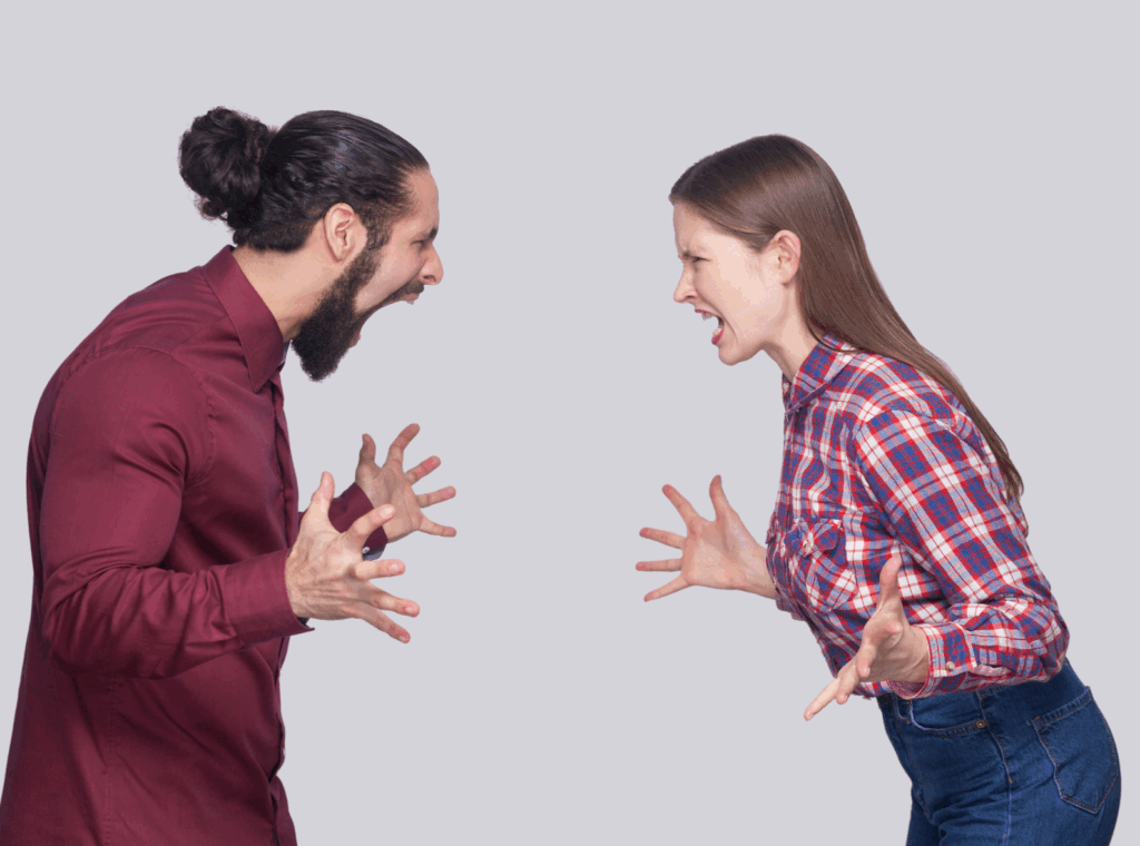 Ein Mann und eine Frau sind im Konflikt miteinander