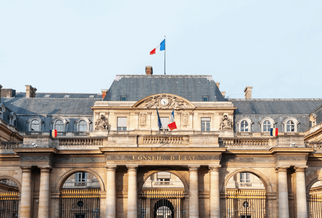 Politische Krise in Frankreich: Das politische System verstehen